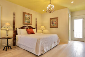 206 Beekham Place Savannah Bed & Breakfast Room