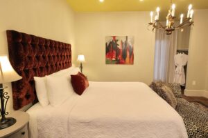 306 Newport Savannah Bed & Breakfast Room